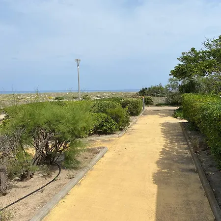 Villa T3 Climatisee A Port Leucate, 6 Pers, Proche Avec Parking Securise - Fr-1-798-33 Leucate