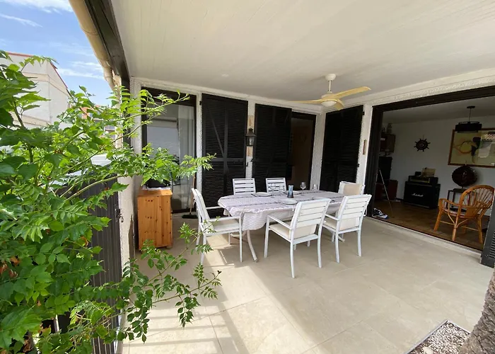 Villa T3 Climatisée à Port Leucate, 6 Pers, Proche Avec Parking Sécurisé - Fr-1-798-33